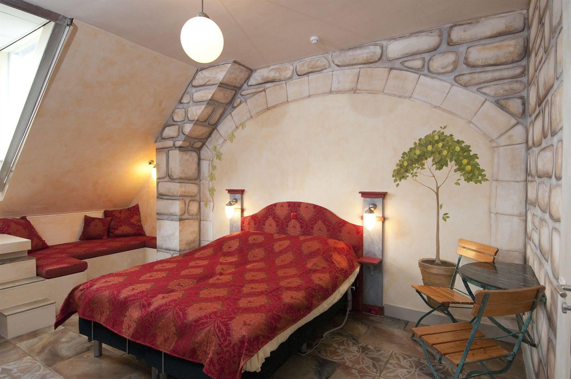 Hotel De Plataan Delft Centrum Ngoại thất bức ảnh