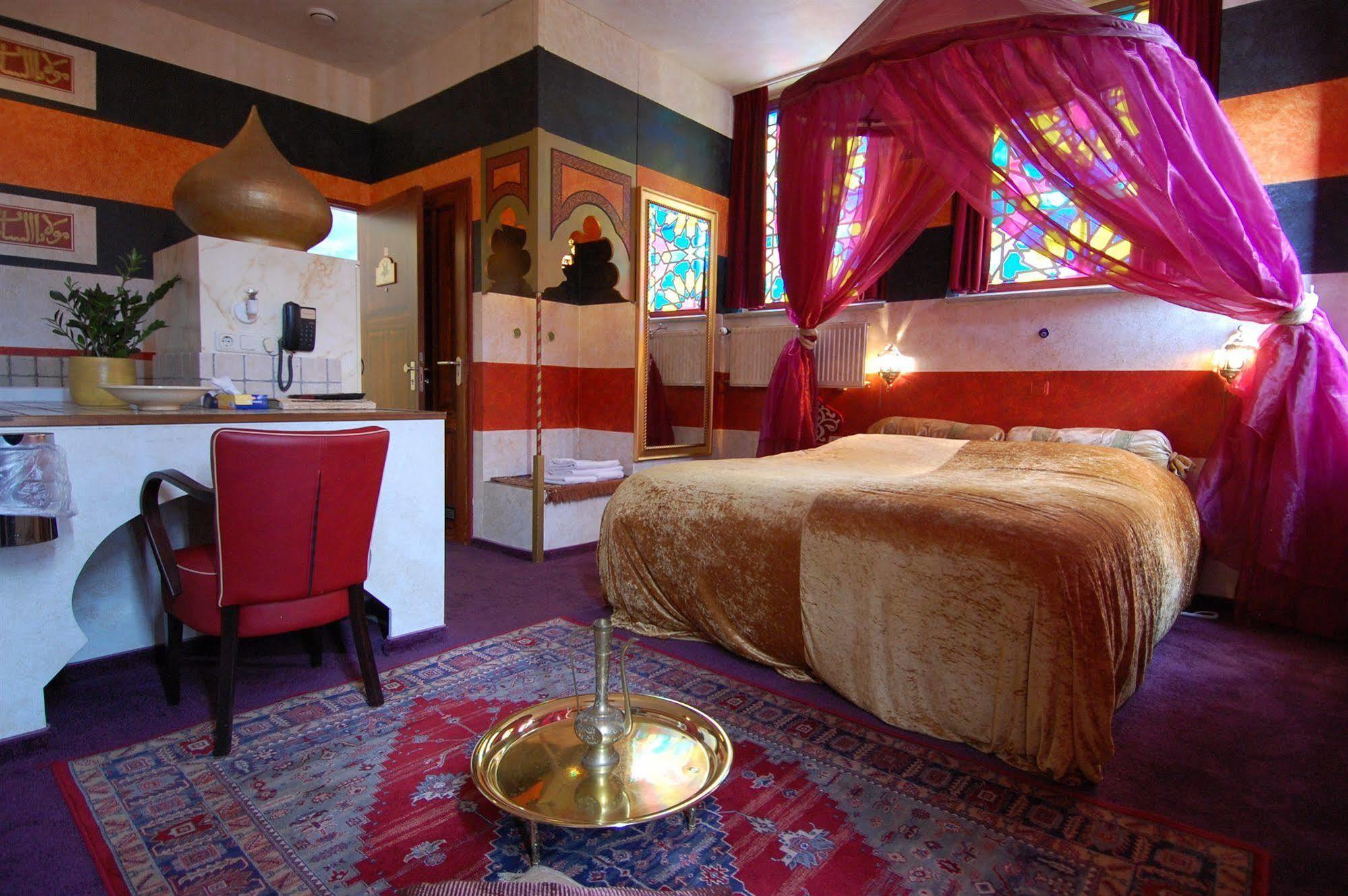 Hotel De Plataan Delft Centrum Ngoại thất bức ảnh